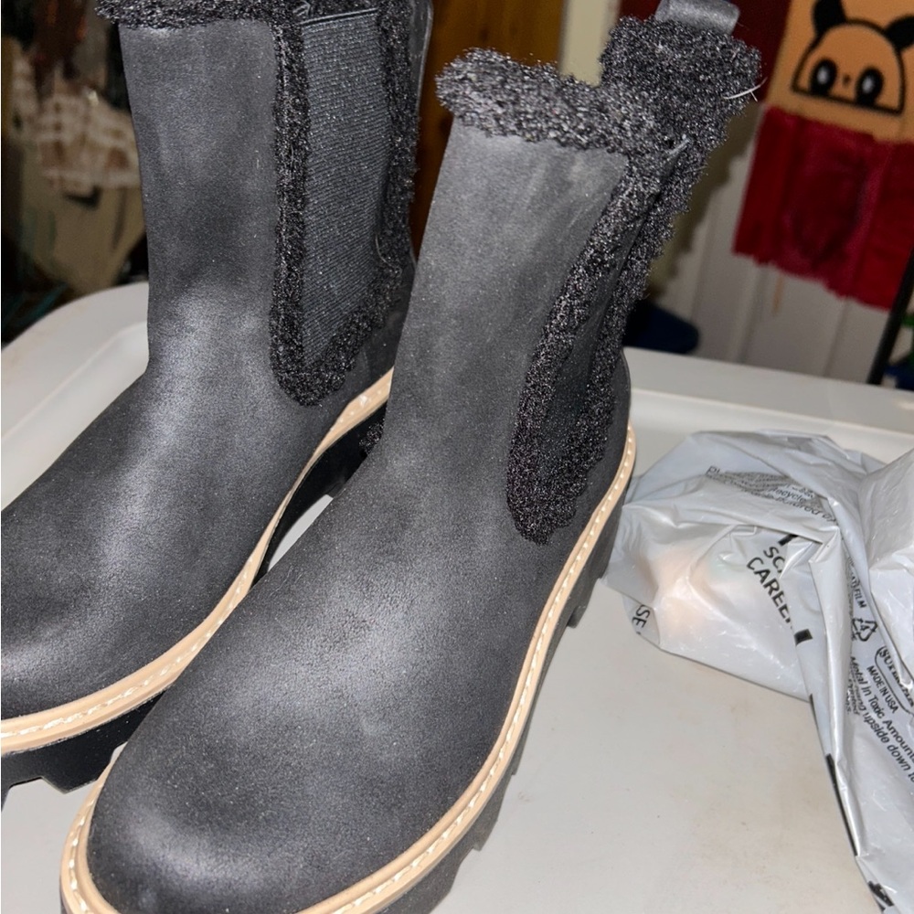 Dolce Vita Black Ankle Boots